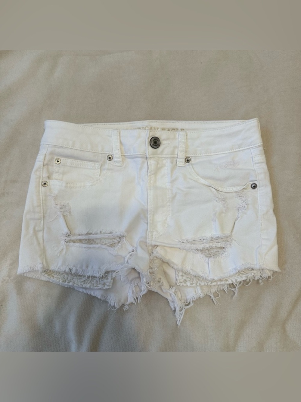 American Eagle White Distressed Denim Hi-Rise Shortie